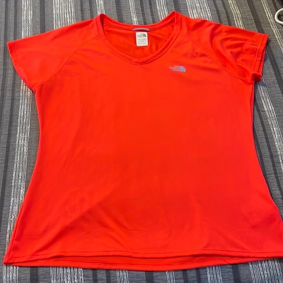 Women's The North Face Orange V-Neck Base Shirt Short Sleeve Size XL EUC #7590 - Picture 2 of 5